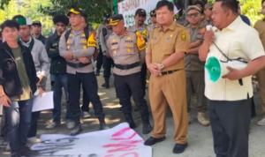 Mahasiswa HMI Sampaikan Aspirasi di DPRD Sukabumi, Ketua Dewan Janji Tindak Lanjut