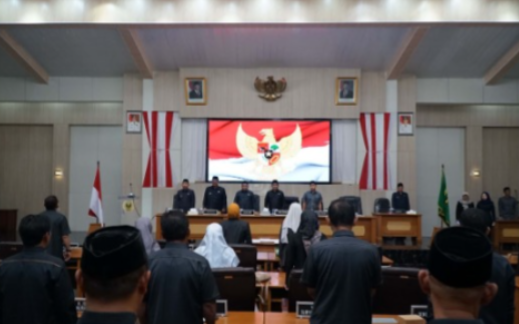 Rapat Paripurna ke-21, DPRD dan Pemkab Sukabumi Sepakati Perubahan APBD 2026 dan Rencana Kerja 2027